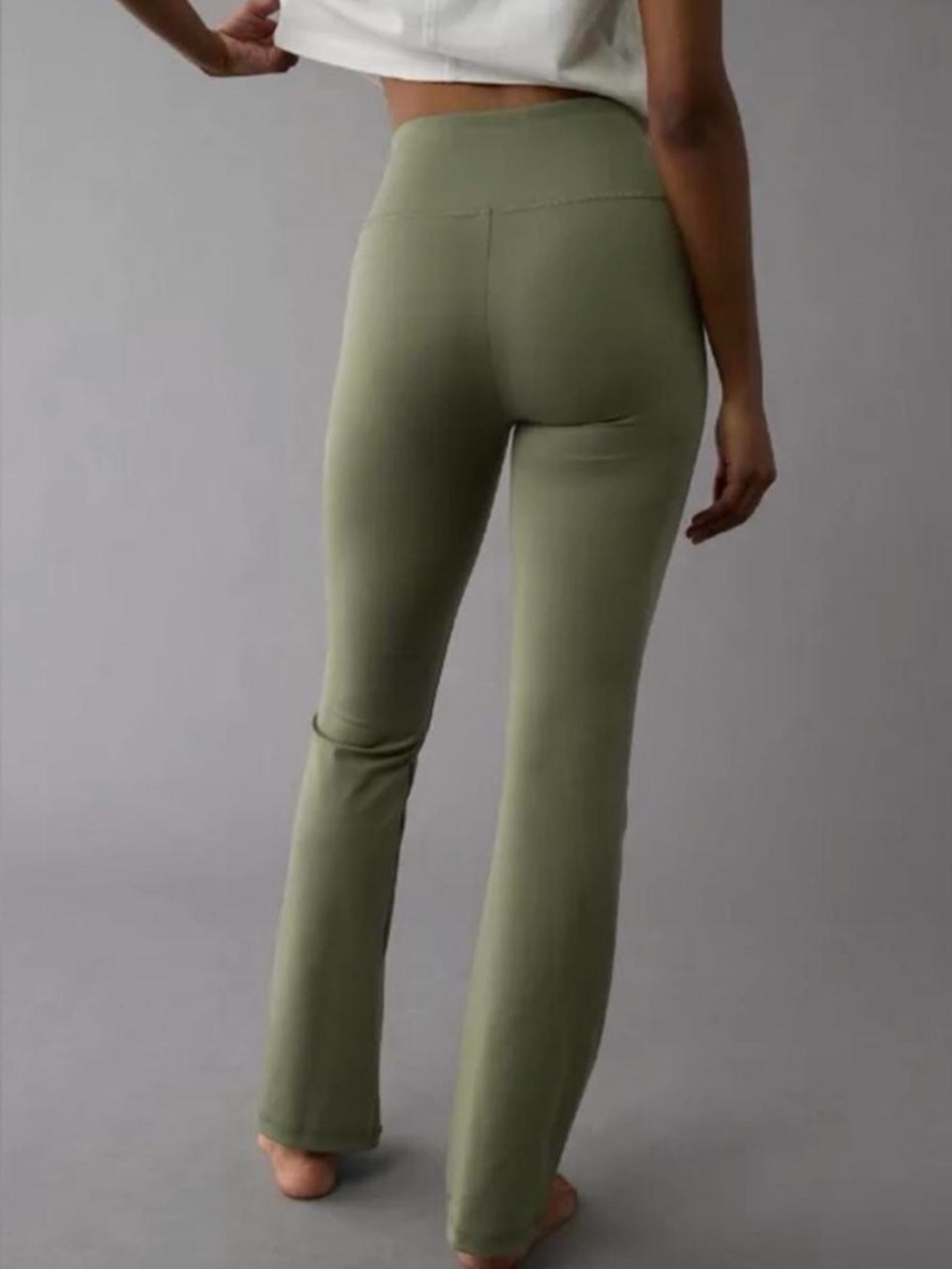 American Eagle The Everything Flare Green Leggings